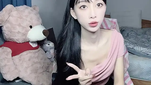 Lili-2 online show from 09.27.25