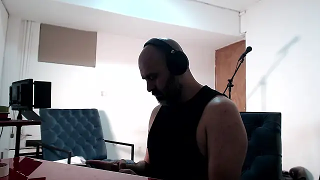 Gabriel Harmant online show from 12.18.24