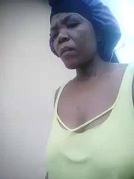 Feathergal69  online show from 12.08.24