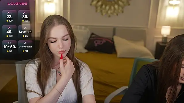 Julia  Star  online show from 03.31.26