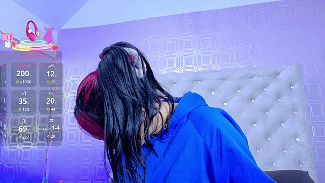 Derieri D online show from 09.30.25