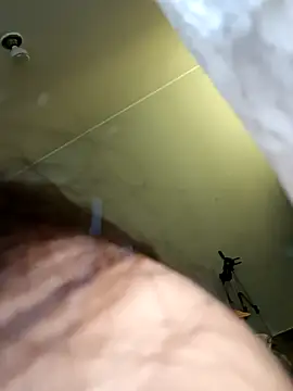 Snapshot of AleFantasy0001 chatting on 02.26.25 AleFantasy0001 online show from 02.26.25