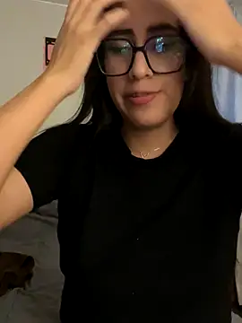 Snapshot of AleFantasy0001 chatting on 10.07.25 AleFantasy0001 online show from 10.07.25