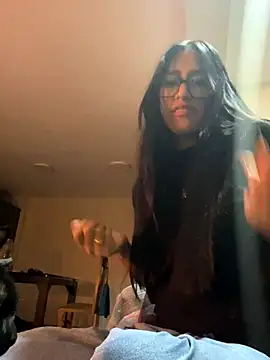 Snapshot of AleFantasy0001 chatting on 11.27.25 AleFantasy0001 online show from 11.27.25