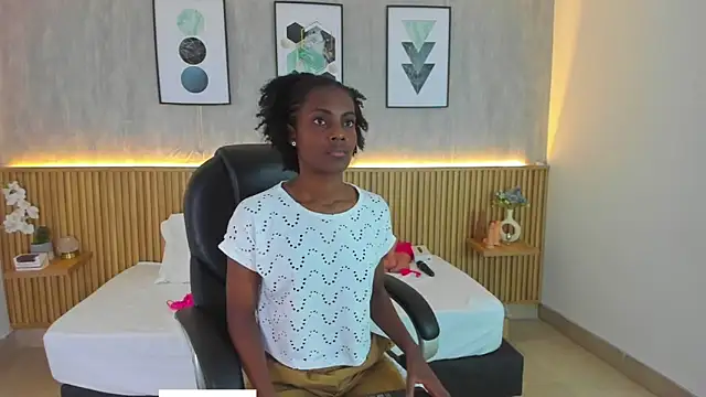 Snapshot of kenya_stone_1 chatting on 06.11.26 kenya stone 1 online show from 06.11.26