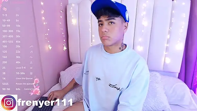 kiing azahell online show from 03.11.25