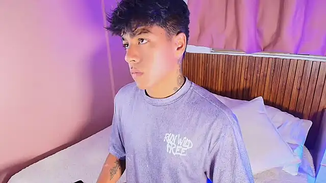 kiing azahell online show from 04.05.26