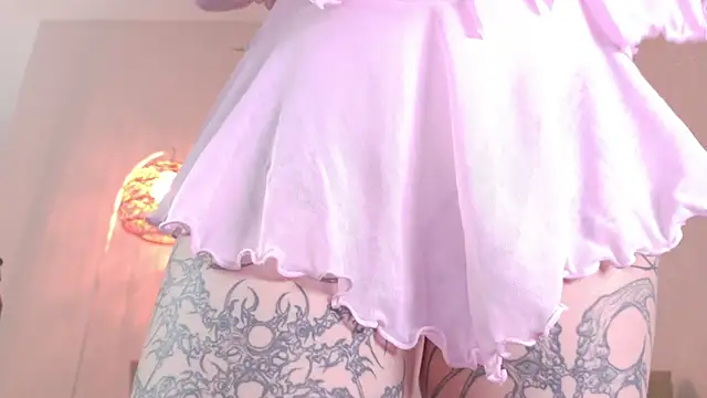 Yuriko May online show from 06.10.26