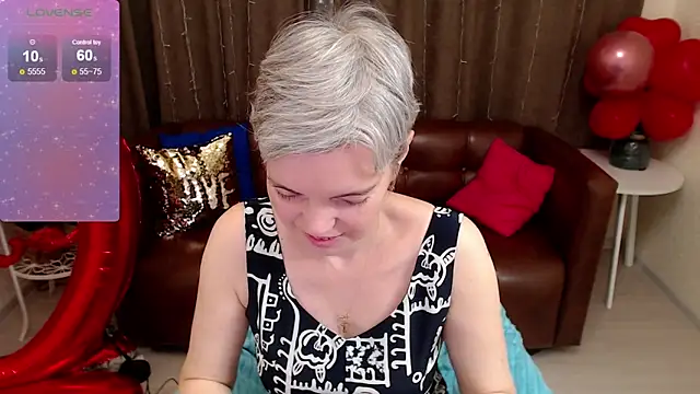 Snapshot of Cutie_Erikaa1 chatting on 02.15.25 Cutie Erikaa1 online show from 02.15.25