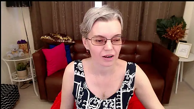 Snapshot of Cutie_Erikaa1 chatting on 03.13.25 Cutie Erikaa1 online show from 03.13.25