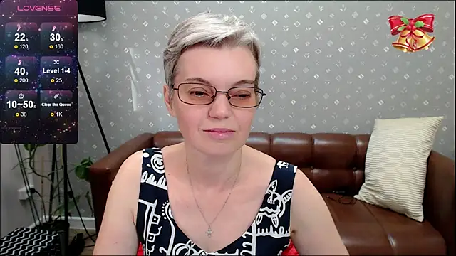 Snapshot of Cutie_Erikaa1 chatting on 10.09.25 Cutie Erikaa1 online show from 10.09.25