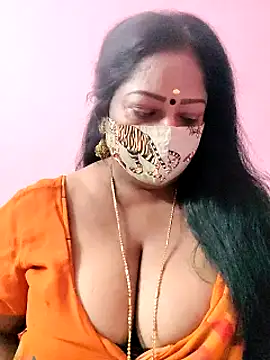 Snapshot of maniisha chatting on 01.05.25 maniisha online show from 01.05.25