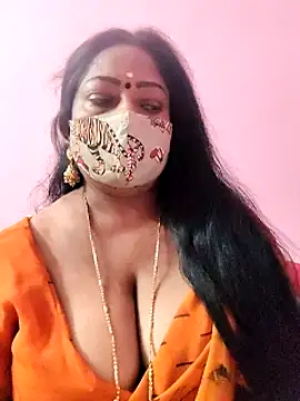 Snapshot of maniisha chatting on 01.11.25 maniisha online show from 01.11.25