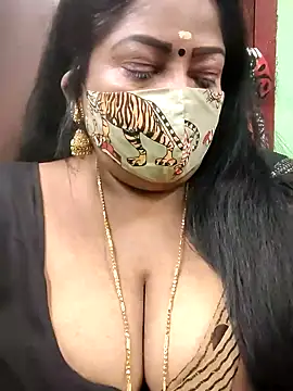 Snapshot of maniisha chatting on 01.16.25 maniisha online show from 01.16.25