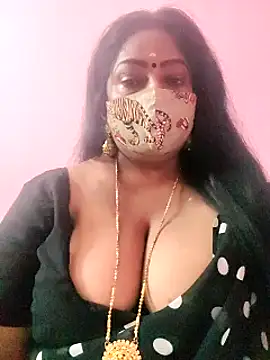 Snapshot of maniisha chatting on 01.30.25 maniisha online show from 01.30.25