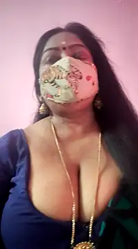 Snapshot of maniisha chatting on 03.01.25 maniisha online show from 03.01.25