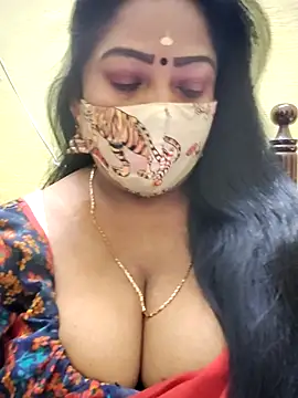 Snapshot of maniisha chatting on 10.04.25 maniisha online show from 10.04.25