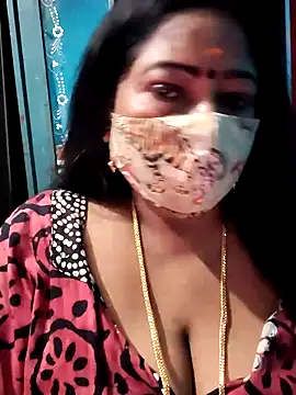 Snapshot of maniisha chatting on 02.04.26 maniisha online show from 02.04.26