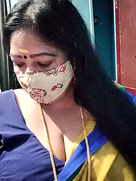 Snapshot of maniisha chatting on 02.06.26 maniisha online show from 02.06.26