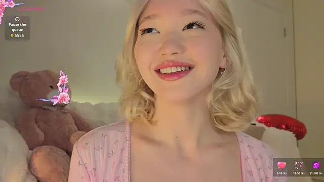 Snapshot of milli_sun_ chatting on 02.21.26 milli sun online show from 02.21.26