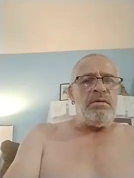 Snapshot of geilerschwanz64 chatting on 06.19.26 geilerschwanz64 online show from 06.19.26