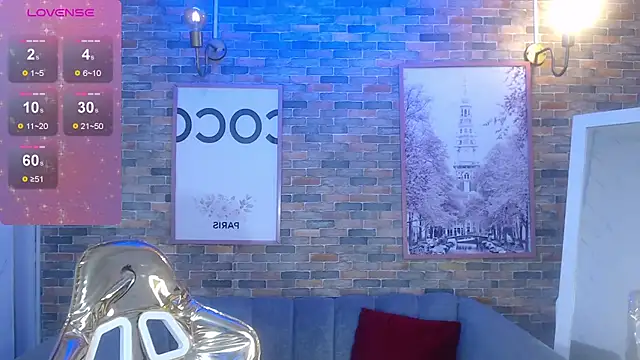 Snapshot of Kitty_fox_b chatting on 02.18.25 Kitty fox b online show from 02.18.25