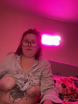 Tallulah-mae-xoxox online show from 02.08.25