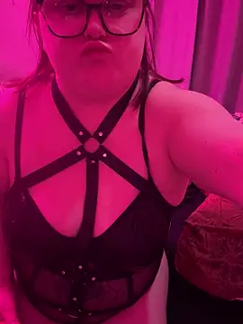 Tallulah-mae-xoxox online show from 02.10.25