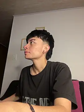 nico 18x online show from 02.25.25