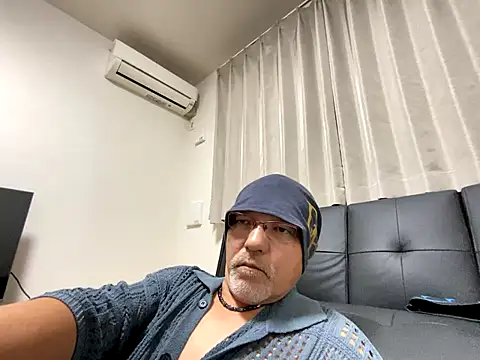 Grandpa29hijii online show from 10.19.25