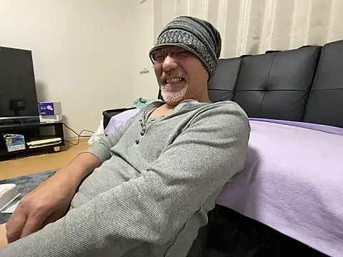 Grandpa29hijii online show from 01.10.26