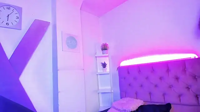 Triipsy online show from 03.05.25