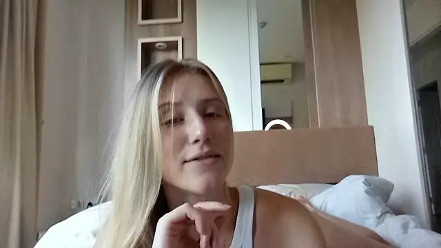 ArianaMur online show from 03.15.26