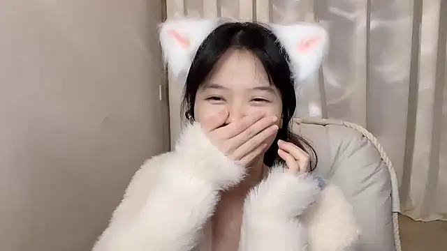 Snapshot of max688 chatting on 12.25.24 max688 online show from 12.25.24