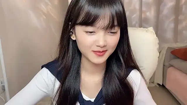 Snapshot of max688 chatting on 02.13.25 max688 online show from 02.13.25