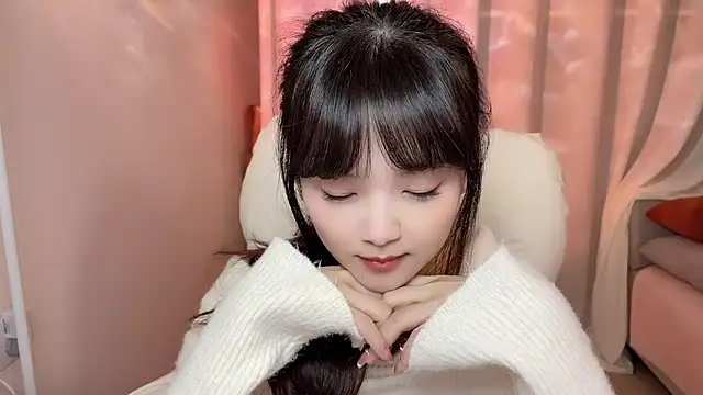 Snapshot of max688 chatting on 02.16.25 max688 online show from 02.16.25