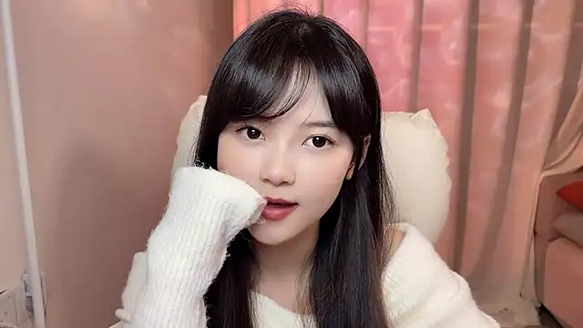 Snapshot of max688 chatting on 02.24.25 max688 online show from 02.24.25