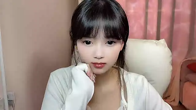 Snapshot of max688 chatting on 02.26.25 max688 online show from 02.26.25