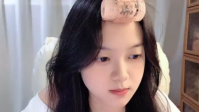 Snapshot of max688 chatting on 09.15.25 max688 online show from 09.15.25