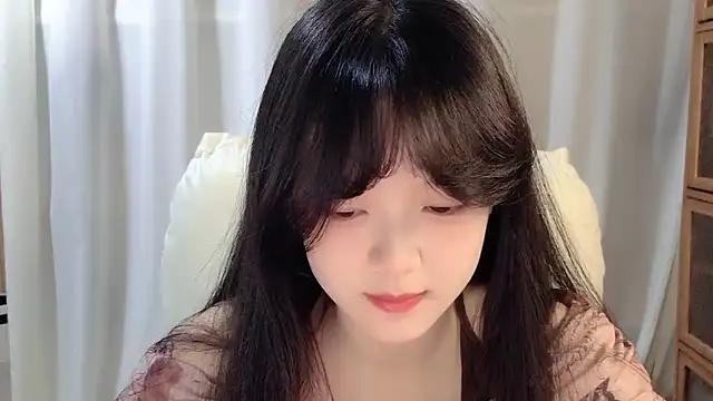 Snapshot of max688 chatting on 10.21.25 max688 online show from 10.21.25