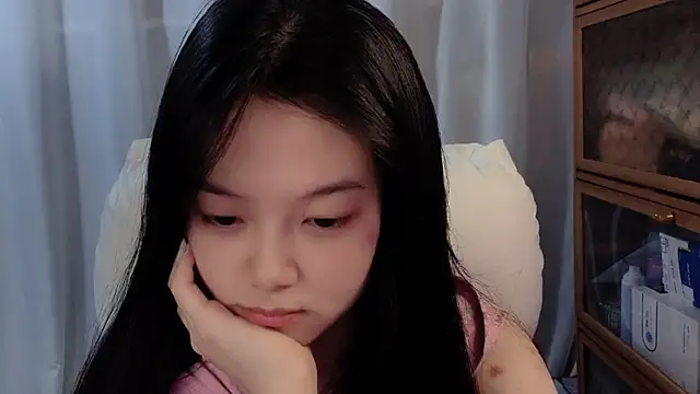 Snapshot of max688 chatting on 11.15.25 max688 online show from 11.15.25