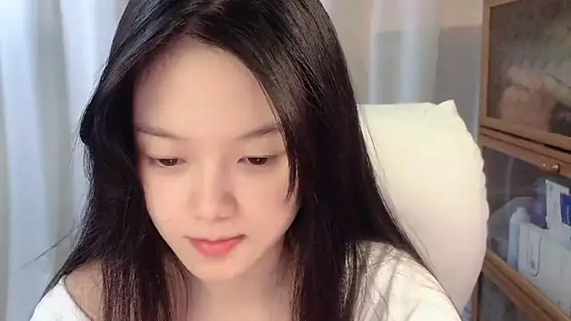 Snapshot of max688 chatting on 11.17.25 max688 online show from 11.17.25