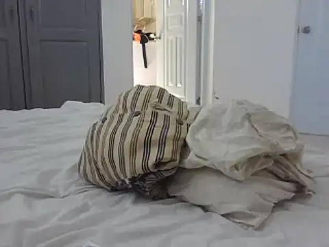 Snapshot of adele-33 chatting on 03.01.25 adele-33 online show from 03.01.25