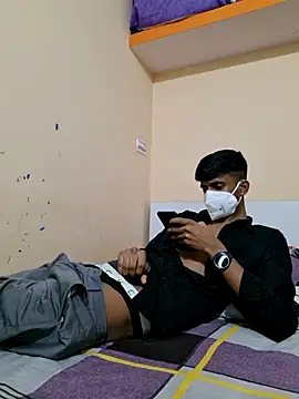 KissesBoyAD online show from 12.19.24