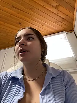 imlindapink online show from 02.14.25