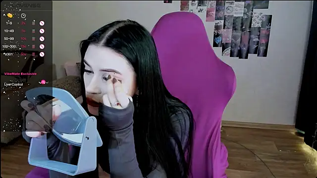 Molly Crystall online show from 03.14.25