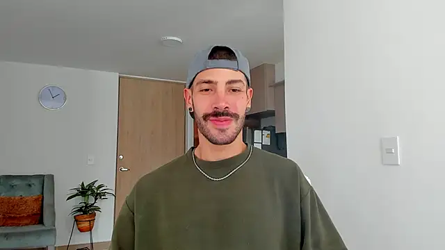 Guyinthemountain online show from 12.24.24