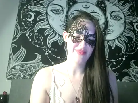 LexiSnowUK online show from 02.10.25