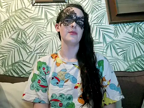 LexiSnowUK online show from 03.05.25