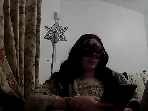 LexiSnowUK online show from 02.03.26